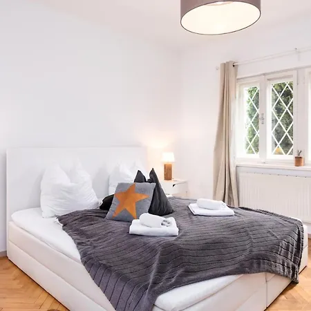 别墅 Townhouse Riva, Prime Location In The City Of Salzburg, 1000m2 Backyard